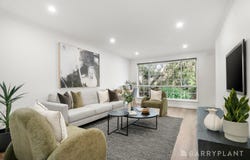 2/59 Hewish Road, Croydon, Vic 3136