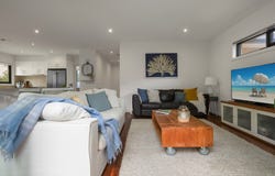 1/54 Herbert Street, Mornington, Vic 3931