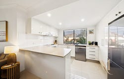 11/24 Parker Street, Labrador, Qld 4215