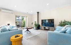 2/5 Essex Court, Bayswater, Vic 3153