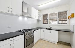 5 Melinga Court, Karawara, WA 6152
