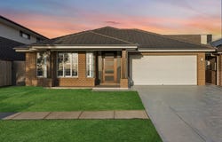 53 Pleasant Circuit, Gledswood Hills, NSW 2557
