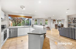 6 Shadi Rise, Yarra Glen, Vic 3775