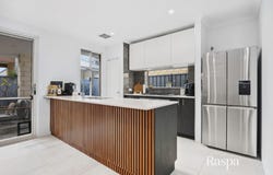 11 Ulmus Grove, Cockburn Central, WA 6164