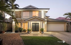 192 Brisbane Street, Bulimba, Qld 4171