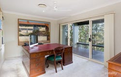 4A Glencairn Avenue, Indooroopilly, Qld 4068