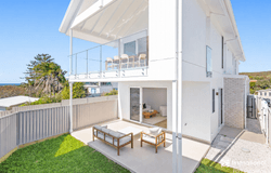 1/44C Squire Street, Fingal Bay, NSW 2315