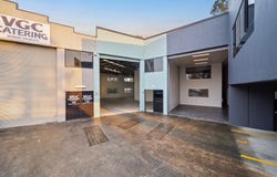 6 & 7, 28 Central Park Avenue, Ashmore, Qld 4214