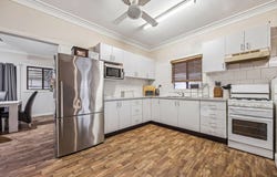 21 Lachlan Street, Young, NSW 2594