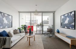 21/4 Victoria Street, Windsor, Vic 3181