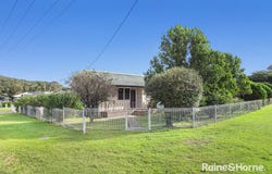 22 Alexander Avenue, Caves Beach, NSW 2281