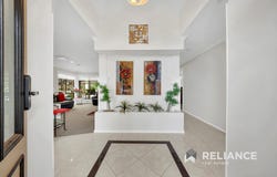 26 Maclarens Close, Manor Lakes, Vic 3024