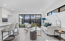 2/58 Ballarat Road, Maidstone, Vic 3012