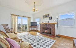 32 Sutton Street, Hillcrest, Tas 7320