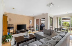2/1 Sunburst Street, Oakleigh East, Vic 3166