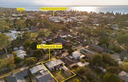 7 Shamrock Avenue, Cowes, Vic 3922
