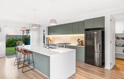 6 Journey Crescent, Mount Duneed, Vic 3217