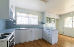 11 Middle Crescent, Dysart, Qld 4745