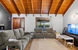 25 Erin Court, Gleneagle, Qld 4285