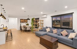 121 Coastside Drive, Armstrong Creek, Vic 3217
