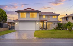 24 Esplanade, Jacobs Well, Qld 4208