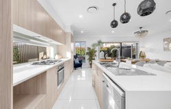 37 Beauchamp Drive, The Ponds, NSW 2769