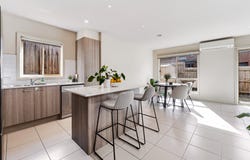 66 Innes Court, Berwick, Vic 3806