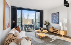 1/11 Irving Street, Phillip, ACT 2606