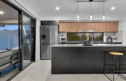 2 Alexandrina Street, Morayfield, Qld 4506