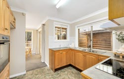 1/4 Gavenlock Road, Tuggerah, NSW 2259
