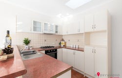 23 Rayner Lane, Kensington, Vic 3031