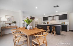 5 Hugo Place, Brown Hill, Vic 3350