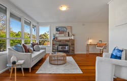 18 Kincumber Drive, Croydon, Vic 3136