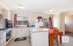 3/6 Bergman Way, Rutherford, NSW 2320