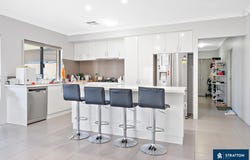6 Elba Place, Thornlie, WA 6108