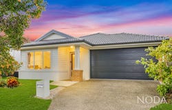 32 Stringybark Street, Spring Mountain, Qld 4300