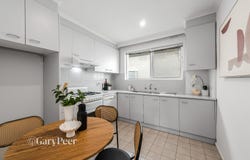9/12 Maroona Road, Carnegie, Vic 3163