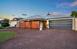 8 Crevalle Way, Rockingham, WA 6168
