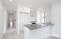 13 Rural Street, Park Ridge, Qld 4125