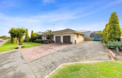 12 Barrington Street, Spearwood, WA 6163