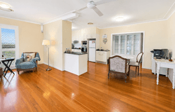 2 Penrock Parade, Labrador, Qld 4215