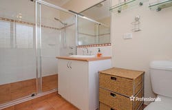 11 Moir Street, Broadwood, WA 6430