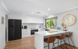 22 Matzia Avenue, Pacific Pines, Qld 4211
