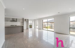 20 Tenneyson Close, Armstrong Creek, Vic 3217