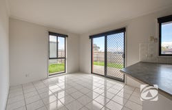 48 Insignia Crescent, Berwick, Vic 3806