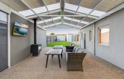 14 Hazelwood Crescent, Leopold, Vic 3224