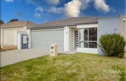 21 Vignerons Loop, Hocking, WA 6065