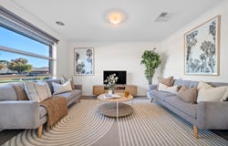104 Diamond Parade, Skye, Vic 3977