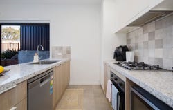 2 Cassine Boulevard, Waratah West, NSW 2298