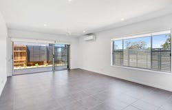 46 McConnell Esplanade, Strathpine, Qld 4500